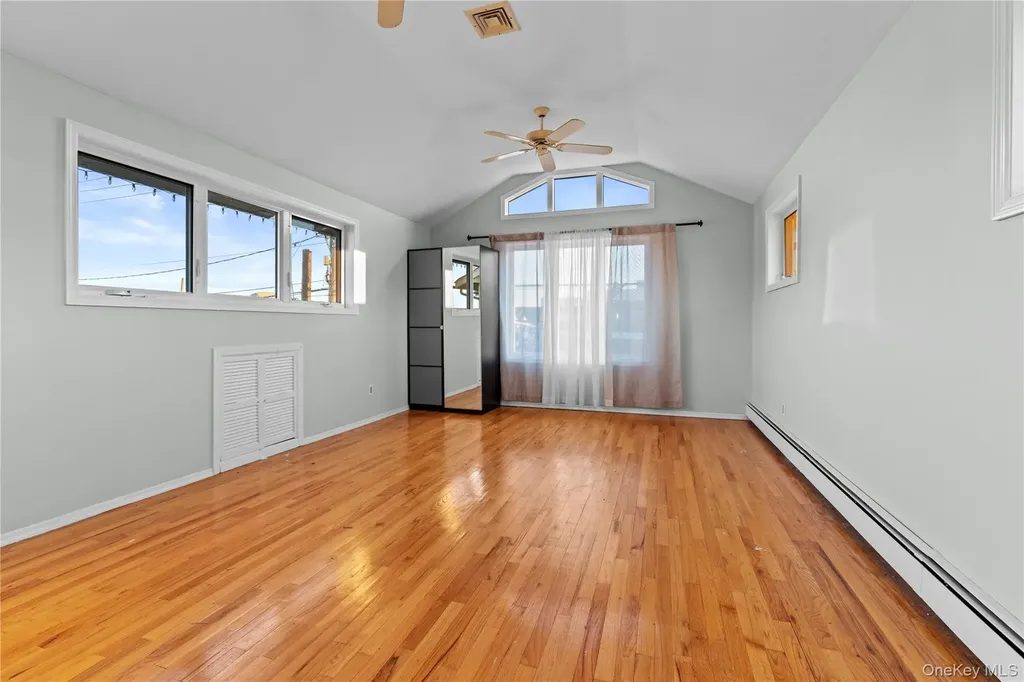 115 Maryland Avenue Long Beach NY 11561