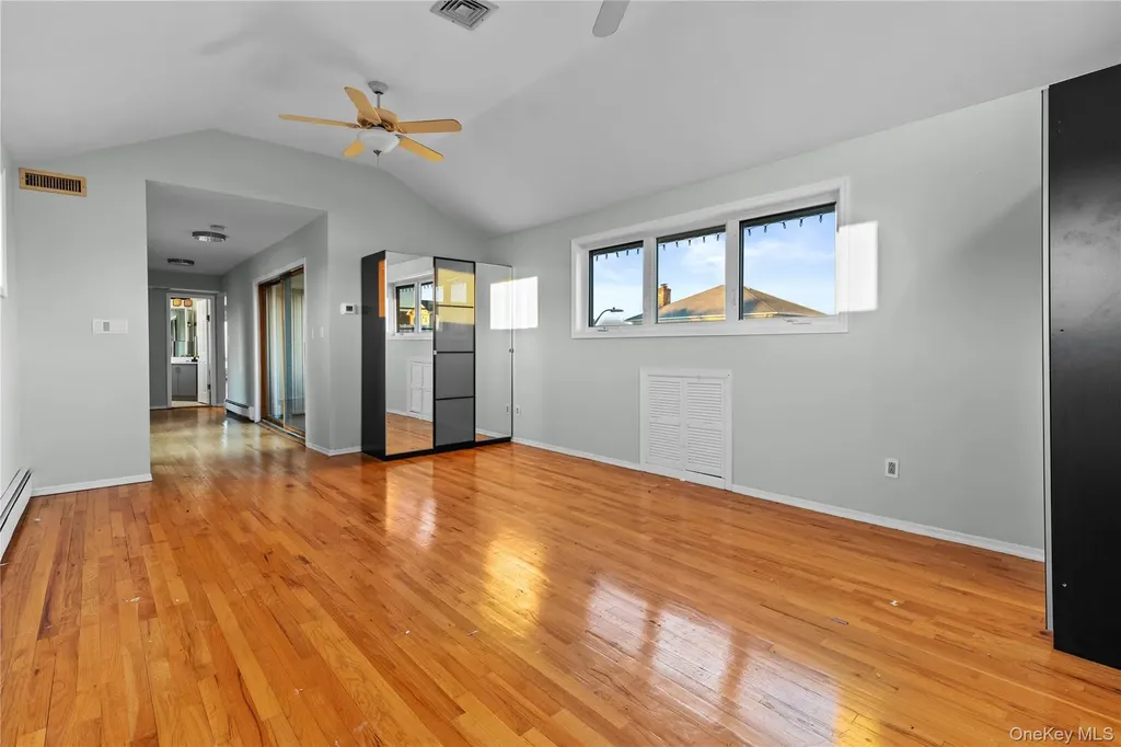 115 Maryland Avenue Long Beach NY 11561