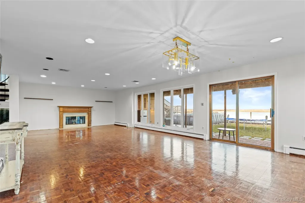 115 Maryland Avenue Long Beach NY 11561