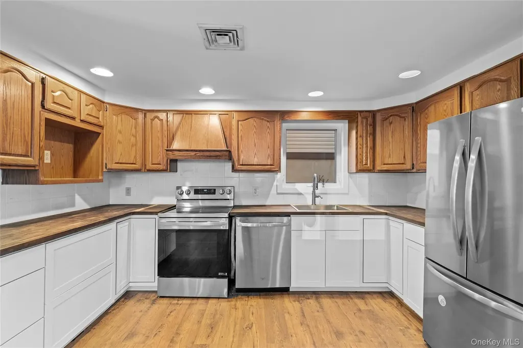115 Maryland Avenue Long Beach NY 11561