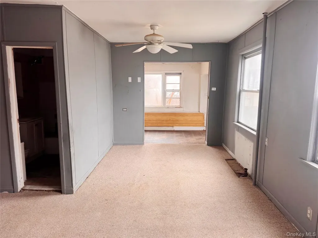 93 Vermont Avenue West Babylon NY 11704