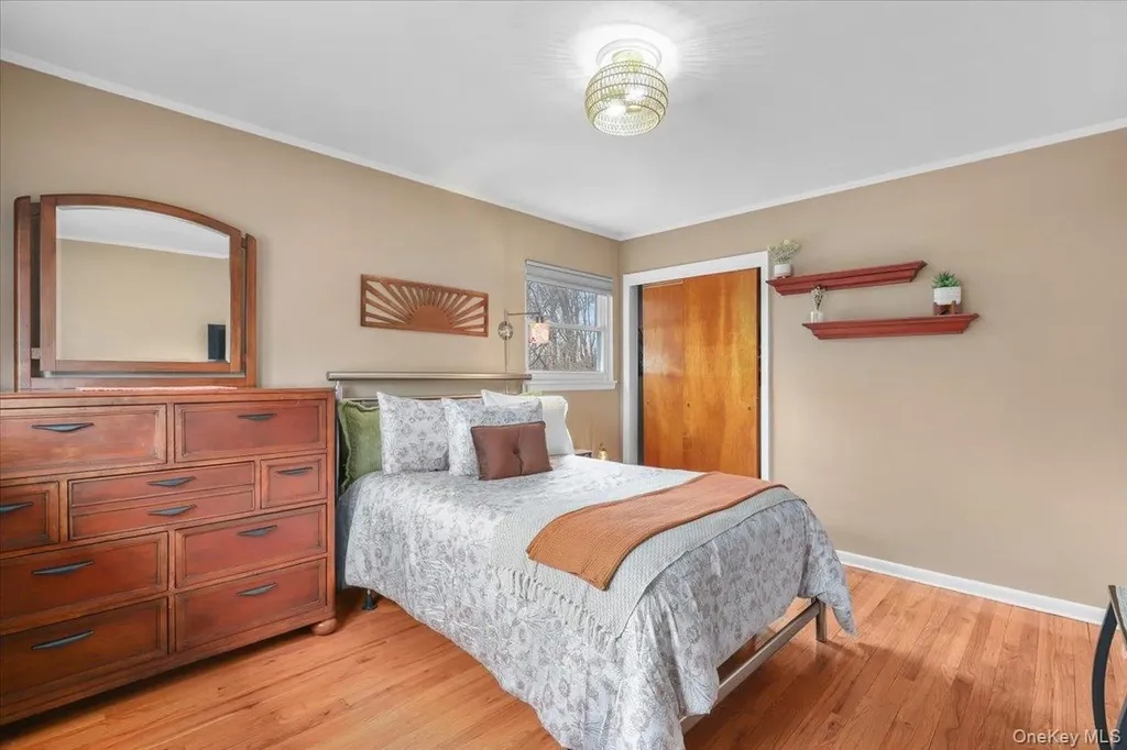 4 Ridgewood Terrace Poughkeepsie NY 12603