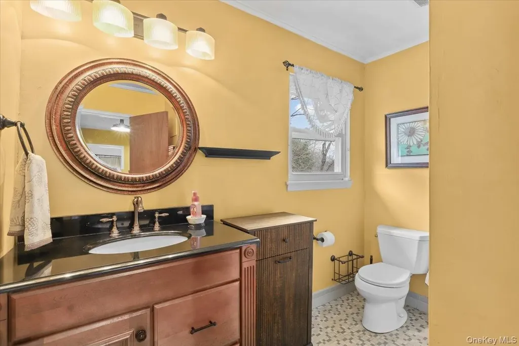 4 Ridgewood Terrace Poughkeepsie NY 12603