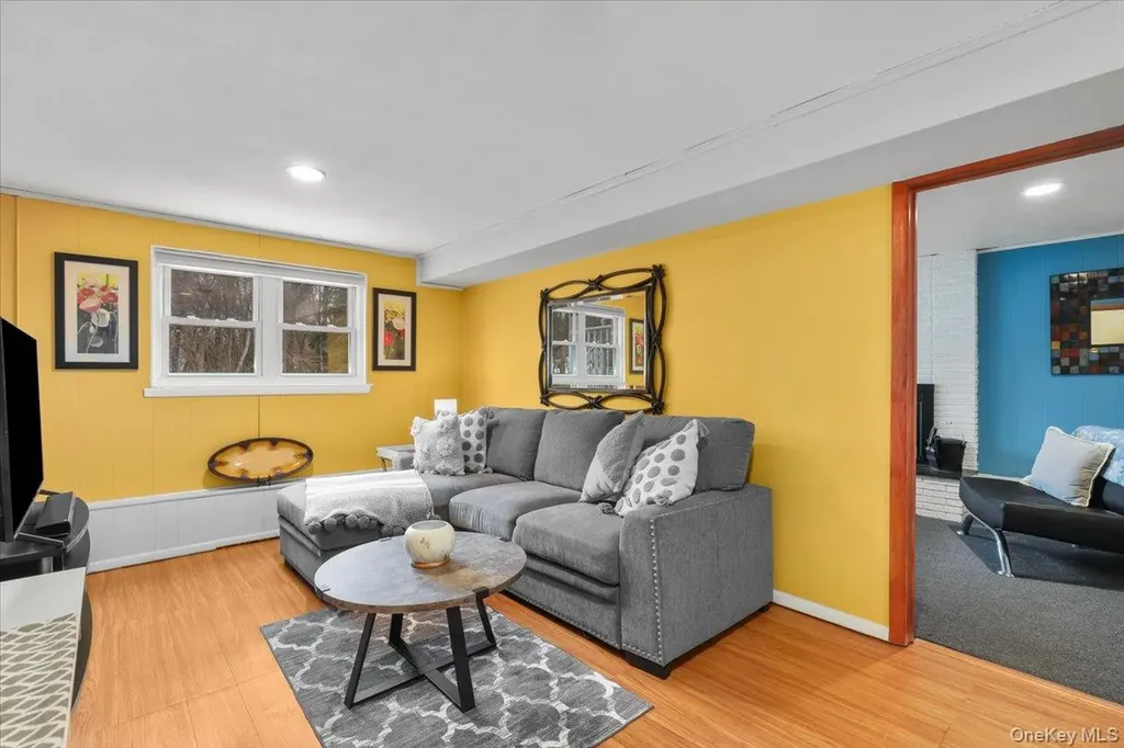 4 Ridgewood Terrace Poughkeepsie NY 12603