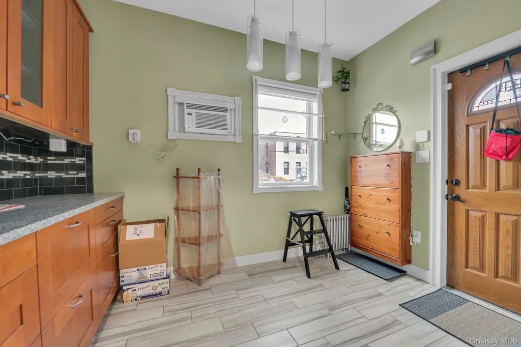 1730 Colden Avenue Bronx NY 10462