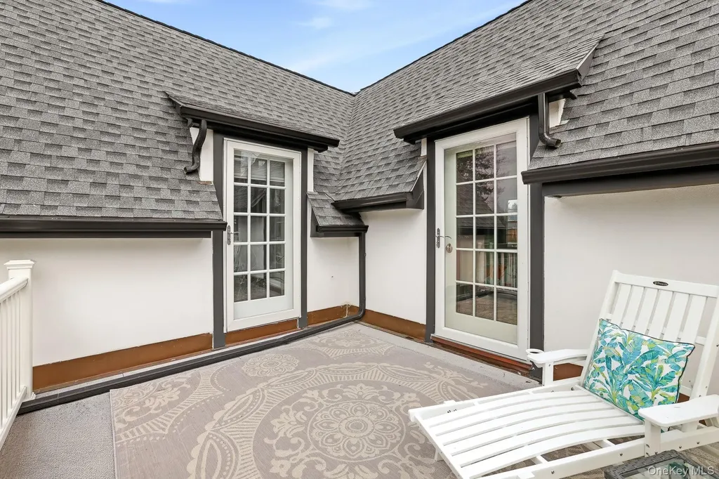 11 Van Buren Place White Plains NY 10603