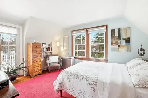 11 Van Buren Place White Plains NY 10603