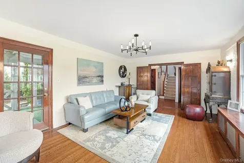 11 Van Buren Place White Plains NY 10603