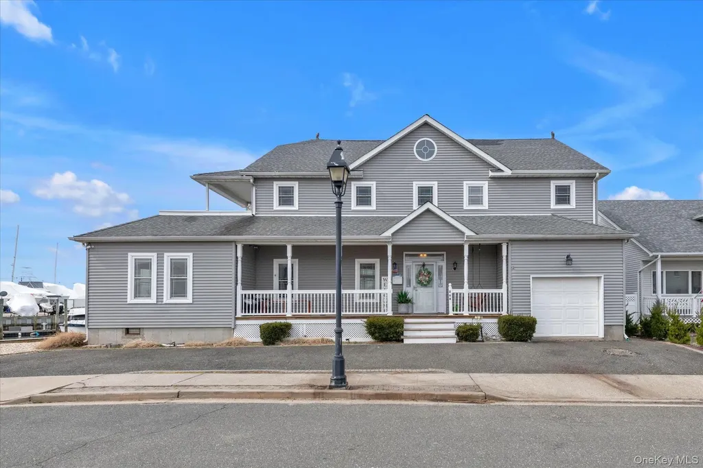 268 Gordon Place Freeport NY 11520