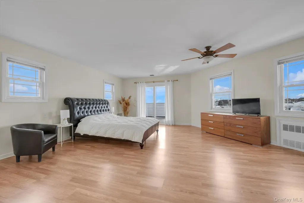 268 Gordon Place Freeport NY 11520
