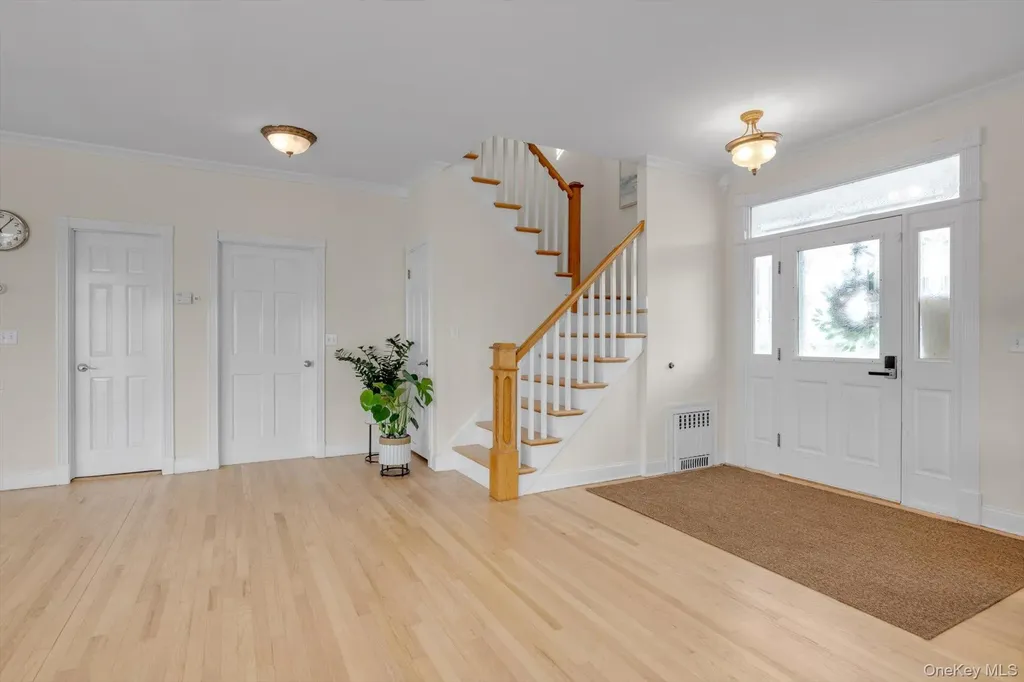 268 Gordon Place Freeport NY 11520