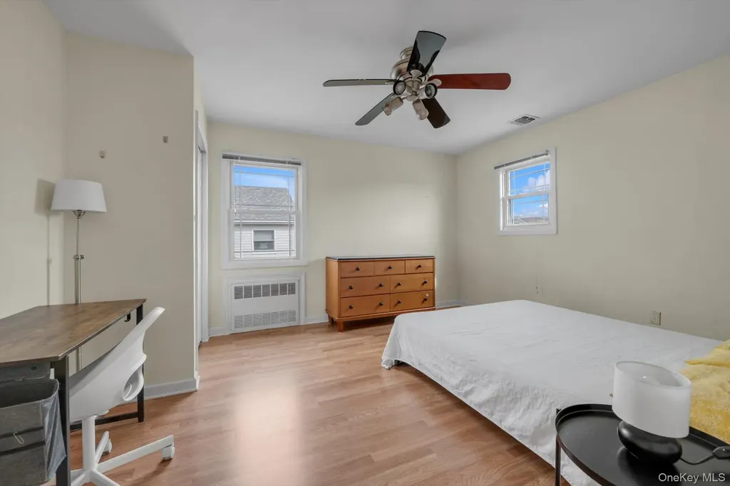 268 Gordon Place Freeport NY 11520