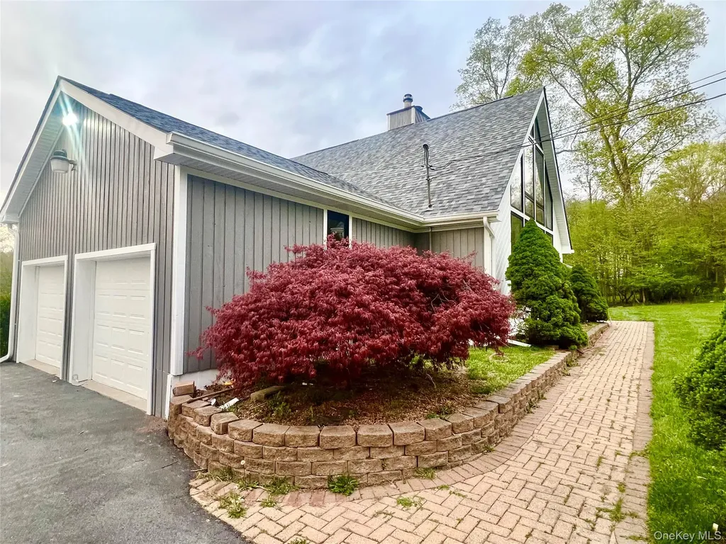 225 Brown Road Middletown NY 10941