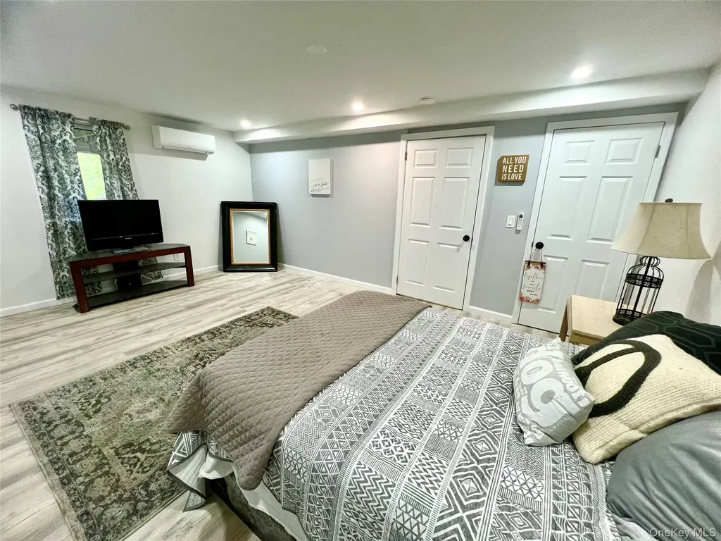 225 Brown Road Middletown NY 10941
