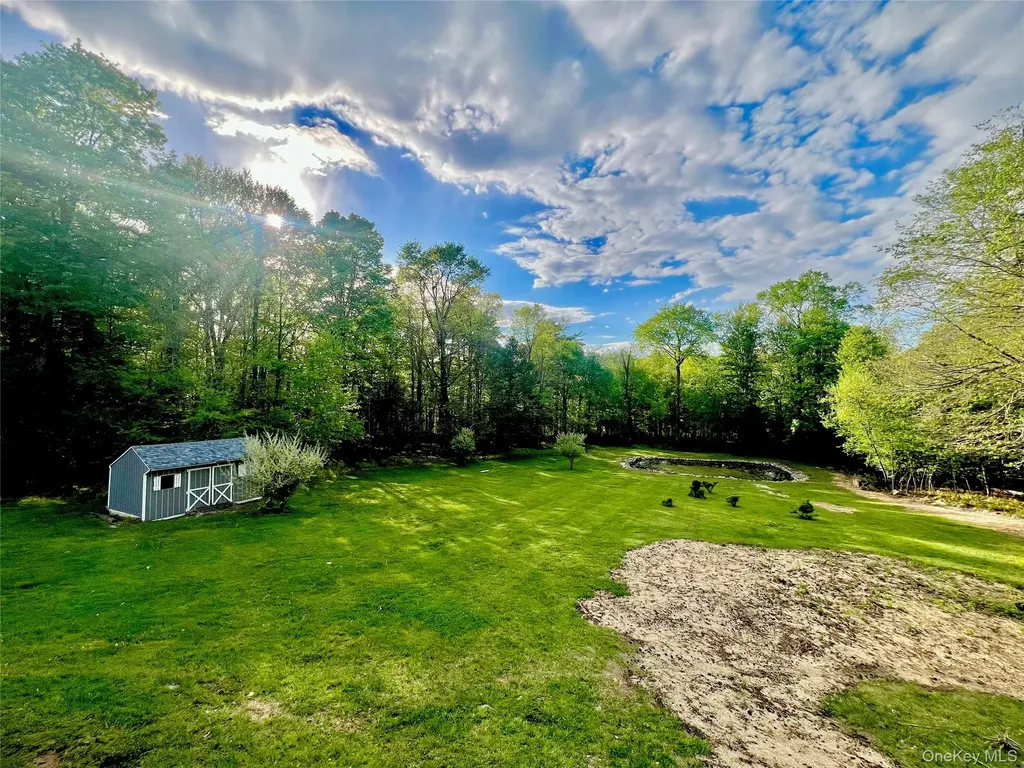 225 Brown Road Middletown NY 10941
