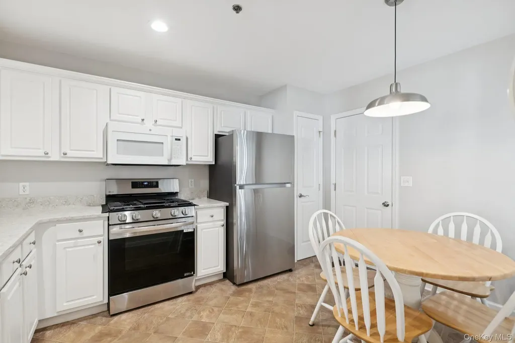 4 Commodore Circle Port Jefferson Station NY 11776