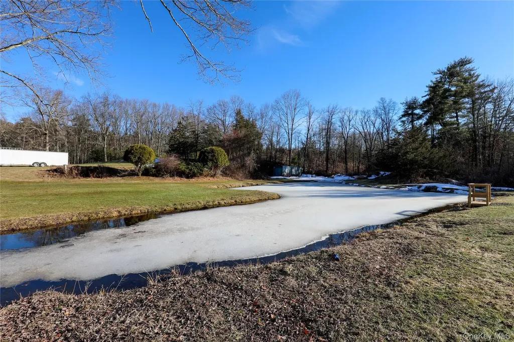 75 Walton Lane Hurley NY 12443