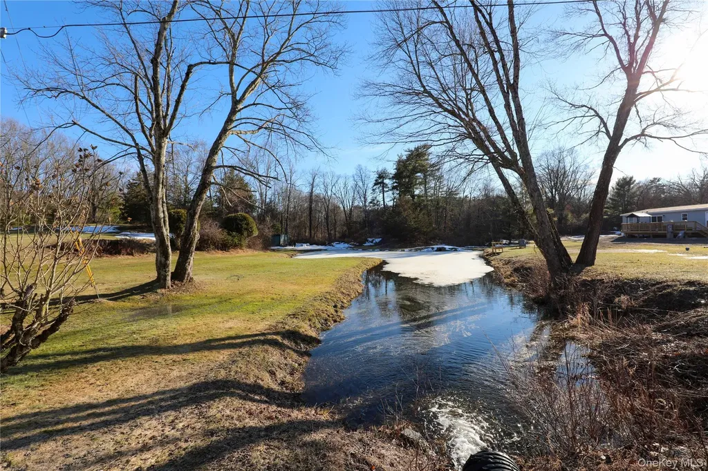 75 Walton Lane Hurley NY 12443