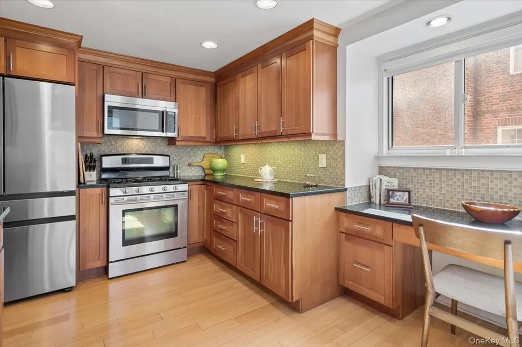 1020 Warburton Avenue Yonkers NY 10701
