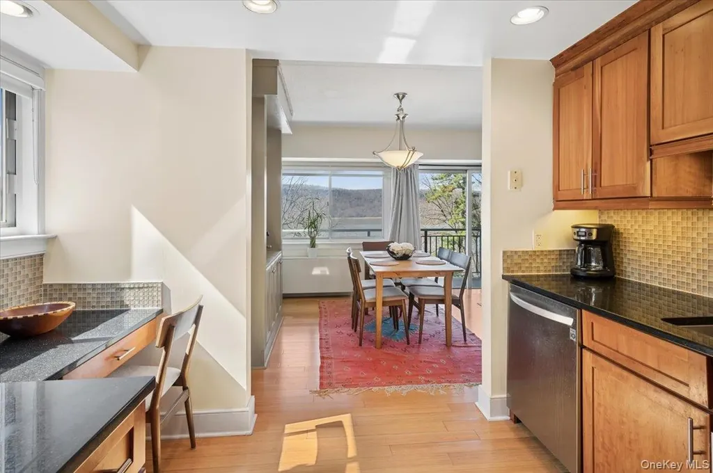 1020 Warburton Avenue Yonkers NY 10701