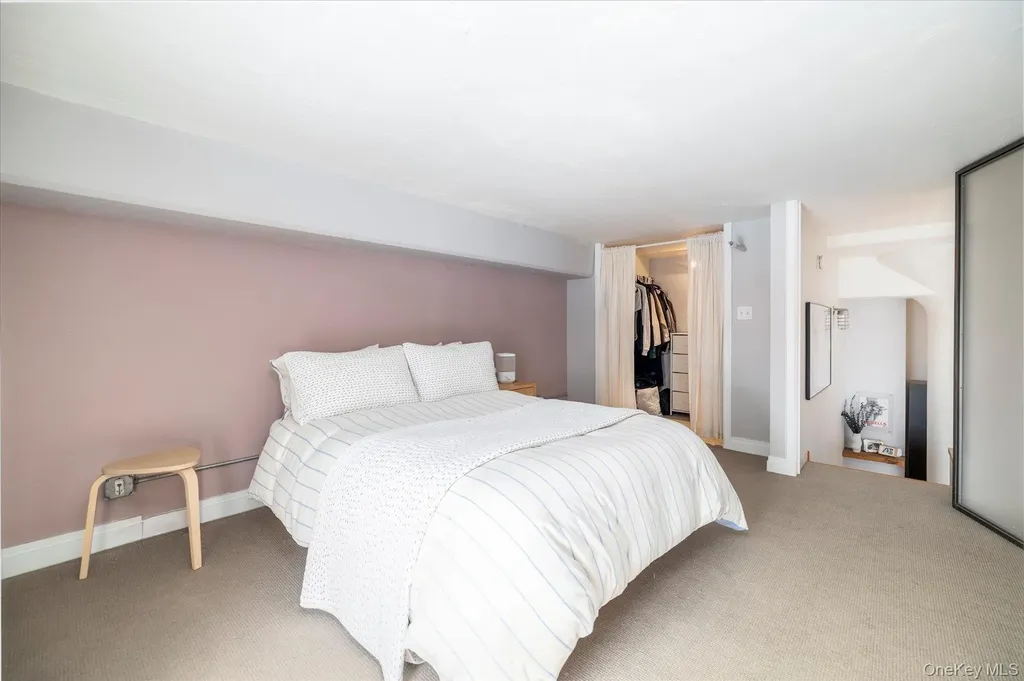 689 Myrtle Avenue Brooklyn NY 11205