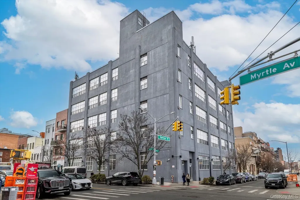 689 Myrtle Avenue Brooklyn NY 11205