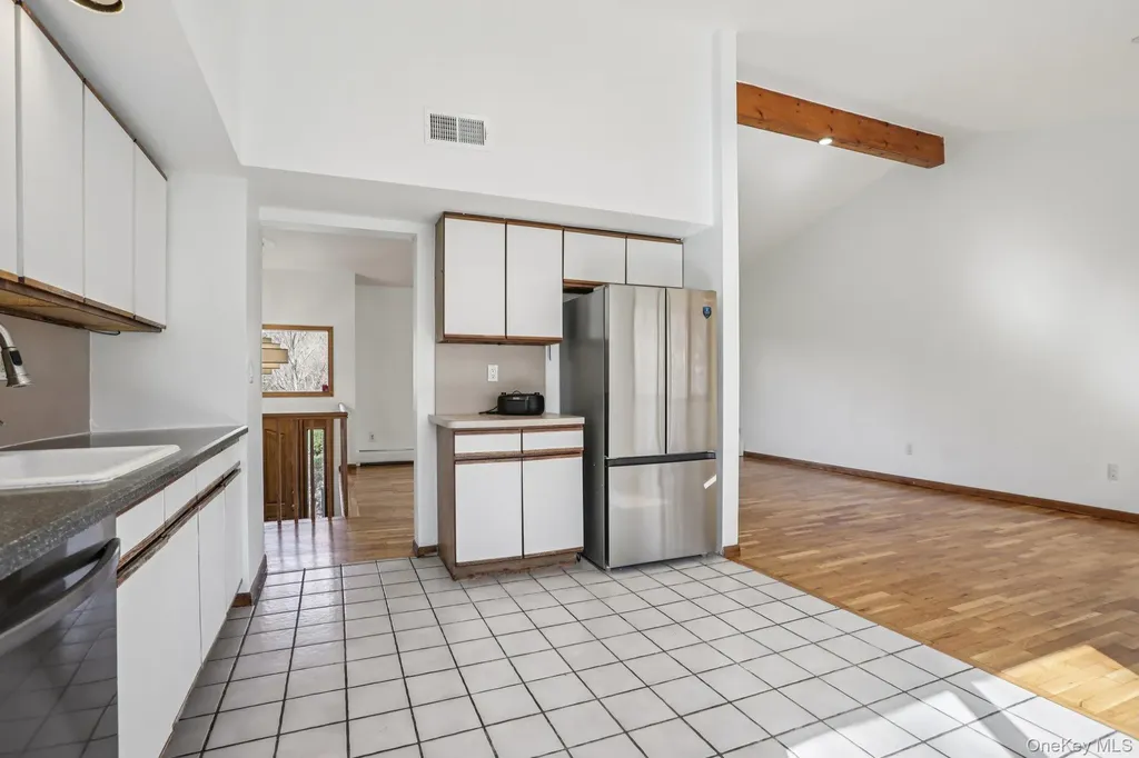 597 Saddle River Road Chestnut Ridge NY 10952