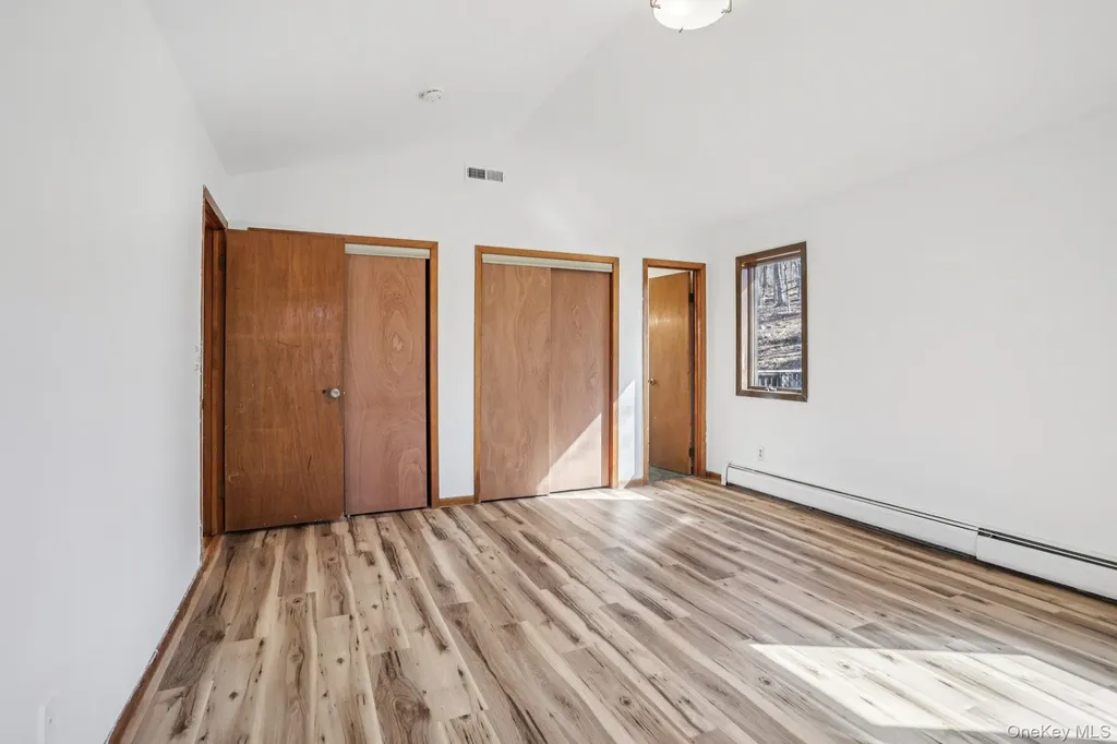 597 Saddle River Road Chestnut Ridge NY 10952