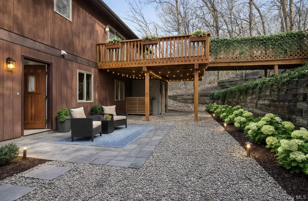 597 Saddle River Road Chestnut Ridge NY 10952