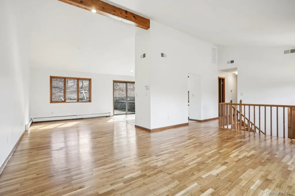 597 Saddle River Road Chestnut Ridge NY 10952