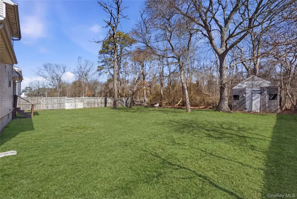 55 Carver Boulevard Bellport NY 11713