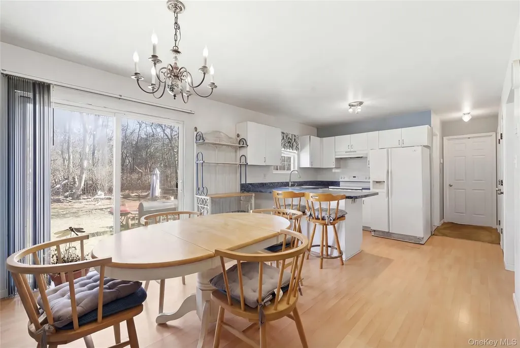 55 Carver Boulevard Bellport NY 11713