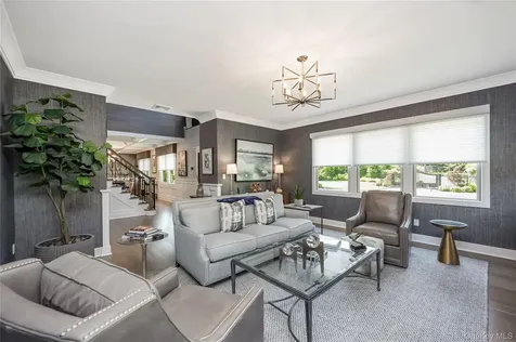 11 Landview Drive Dix Hills NY 11746