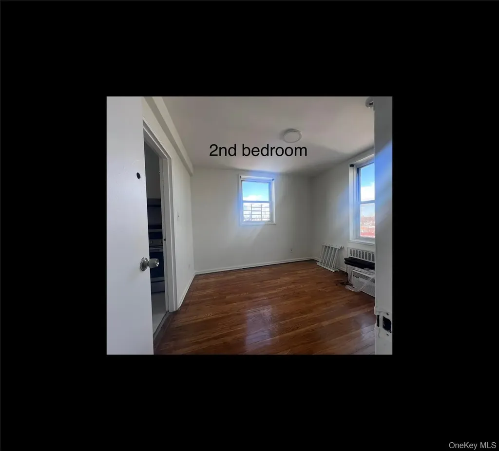 60-11 Broadway Woodside NY 11377
