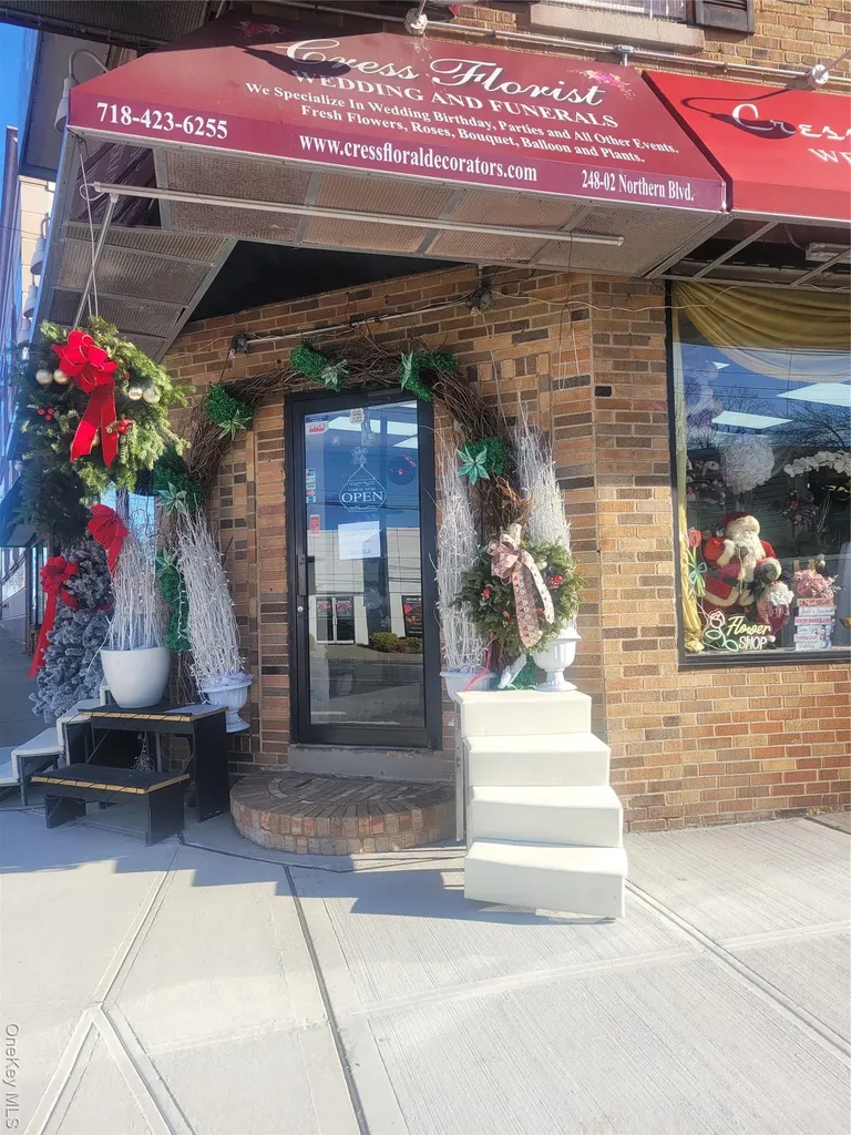 248-02 Northern Boulevard Douglaston NY 11362