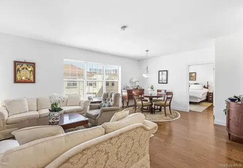 10 Byron Place Larchmont NY 10538