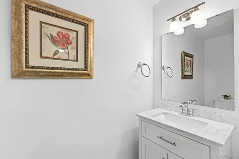 10 Byron Place Larchmont NY 10538