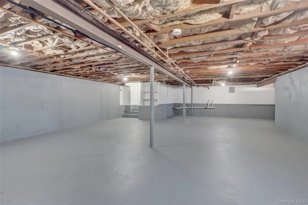 201 Brookside Avenue Roosevelt NY 11575