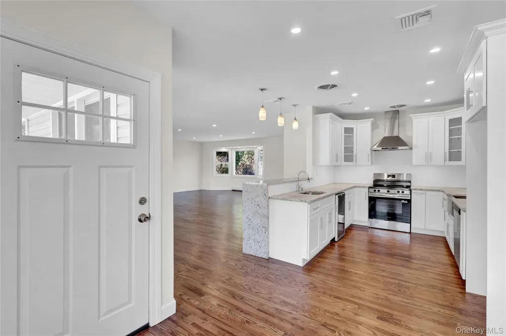 201 Brookside Avenue Roosevelt NY 11575
