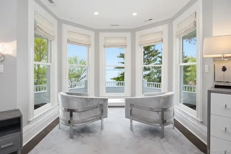 118 Park Avenue Larchmont NY 10538