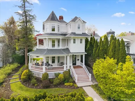 118 Park Avenue Larchmont NY 10538