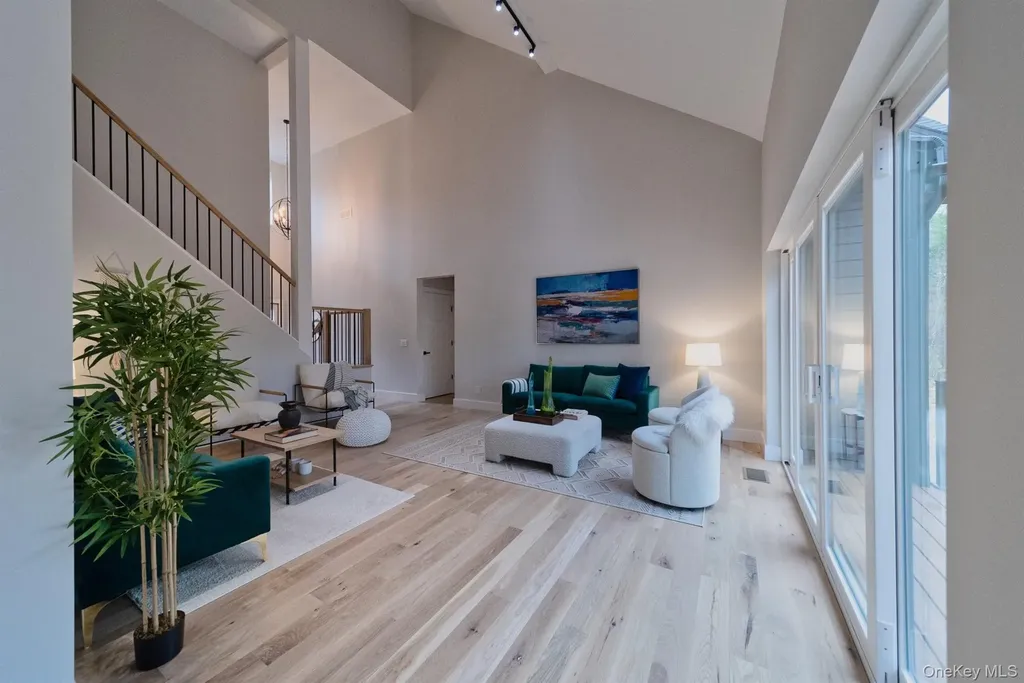 32 Pro Court Hurley NY 12443