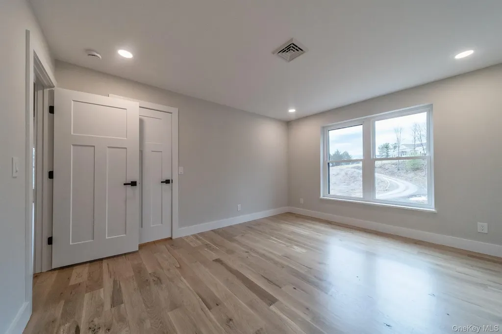 32 Pro Court Hurley NY 12443
