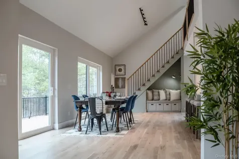 32 Pro Court Hurley NY 12443