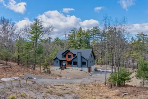 32 Pro Court Hurley NY 12443
