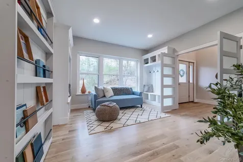 32 Pro Court Hurley NY 12443