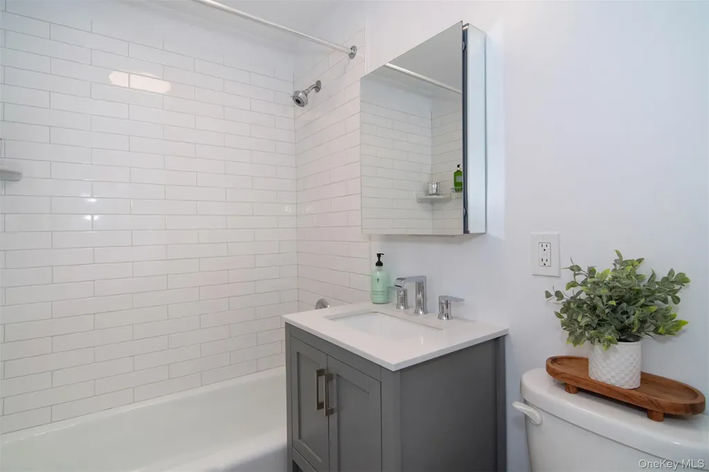1155 Warburton Avenue Yonkers NY 10701
