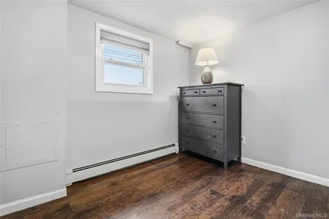 568 Centerwood Street West Babylon NY 11704