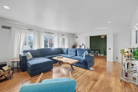 1304 Birch Hill Lane Mamaroneck NY 10543