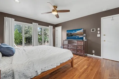 1304 Birch Hill Lane Mamaroneck NY 10543